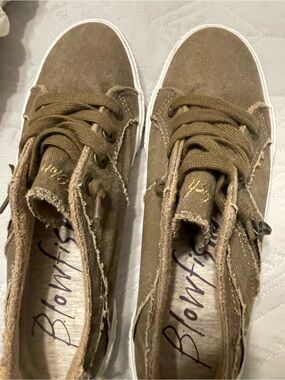 Blowfish brown  Green Canvas Lace-Up Women's Sneakers